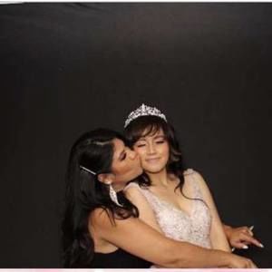 Meet your Posher, Adrianna